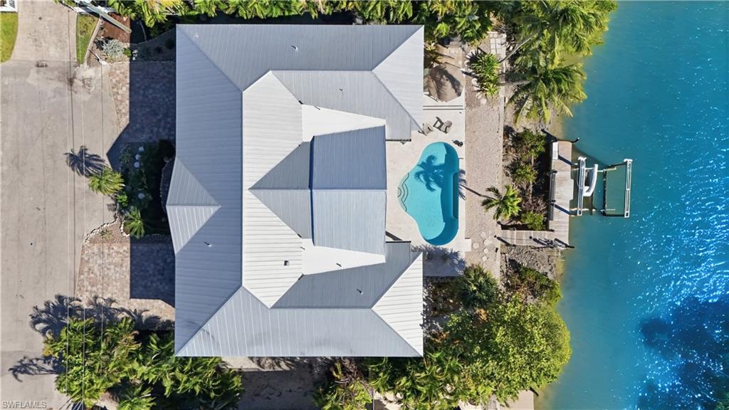 FAIRVIEW ISLES - Residential