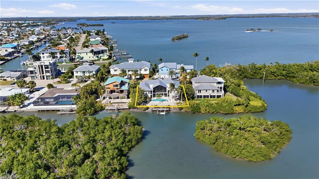 FAIRVIEW ISLES - Residential