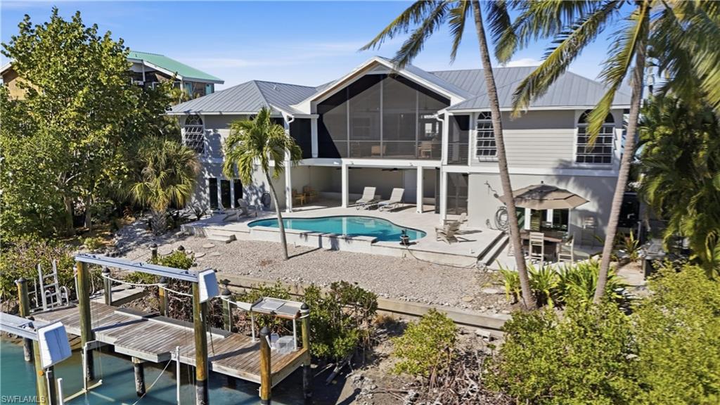 FAIRVIEW ISLES - Residential