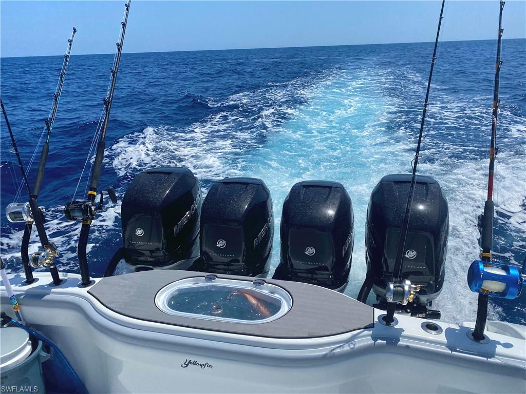 ISLES OF CAPRI - Land