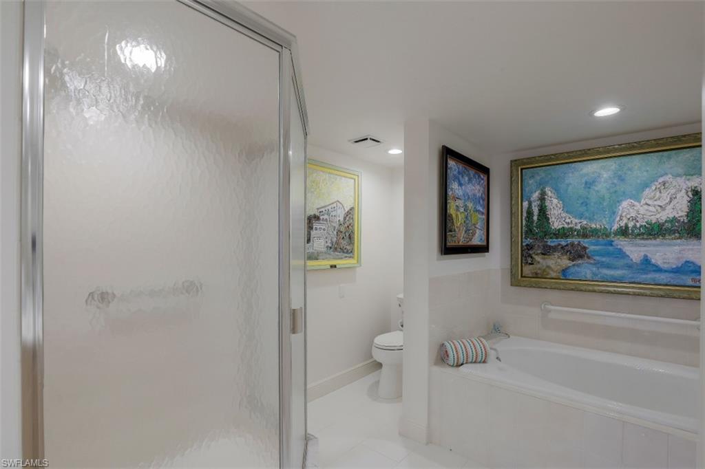 BEACH HOUSE AT NAPLES CAY - Residential