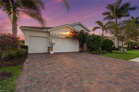Photo of 14731 Nautilus PL, NAPLES, FL 34114 (MLS # 225039409)