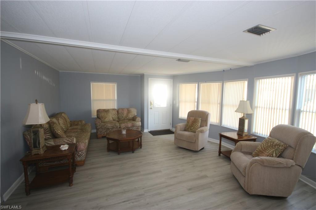 ENCHANTING SHORES - Residential