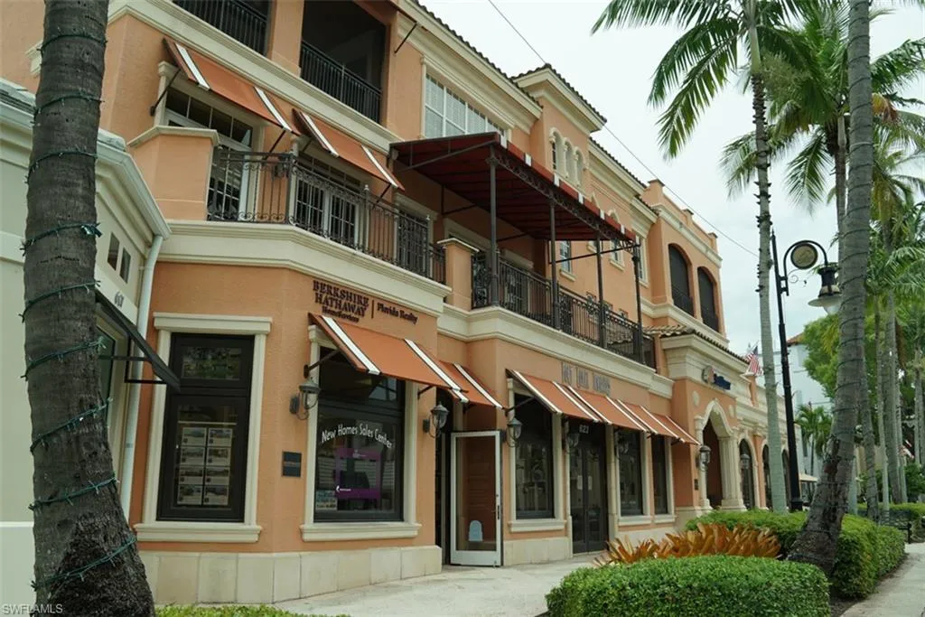 Naples, Florida 34102, United States, 1 Bedroom Bedrooms, ,1 BathroomBathrooms,Residential,Active,52971