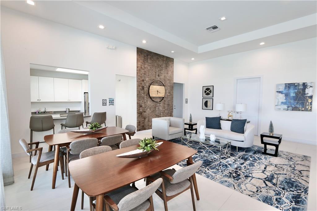 VANDERBILT RESERVE - Residential Lease