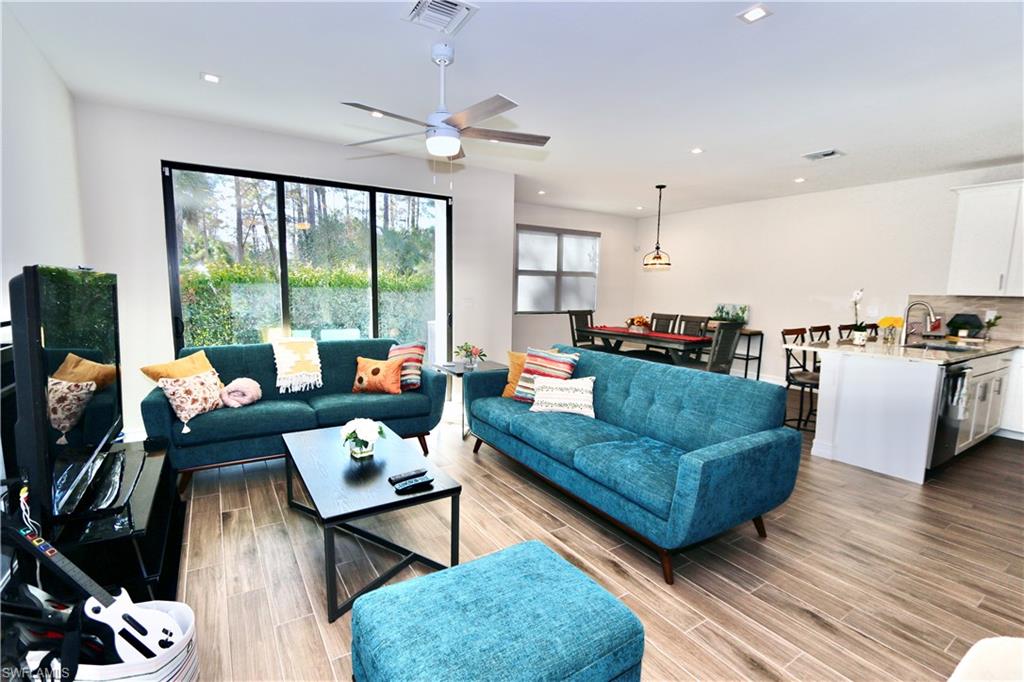 VANDERBILT RESERVE - Residential Lease