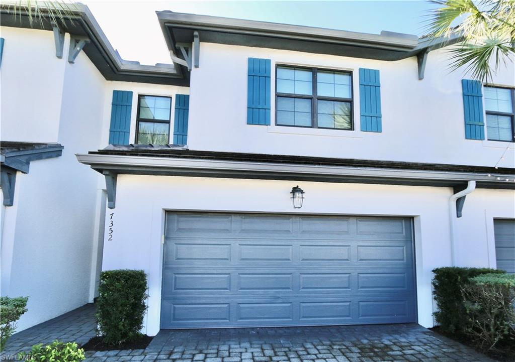 VANDERBILT RESERVE - Residential Lease