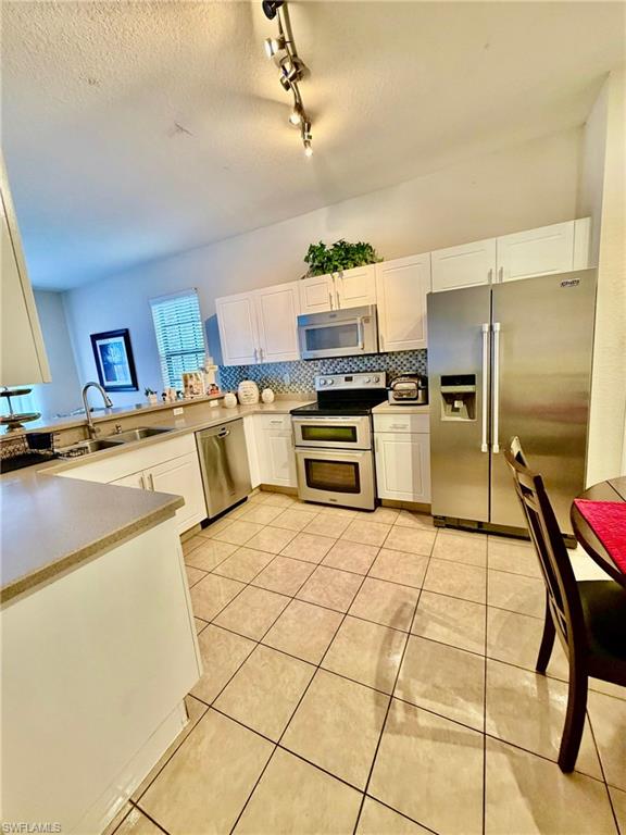 BRISTOL PINES - Residential