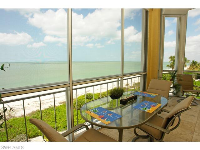 BAREFOOT BEACH - Residential