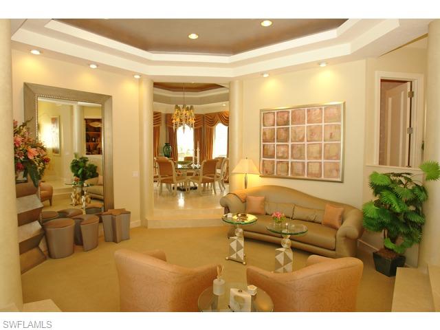 BAREFOOT BEACH - Residential