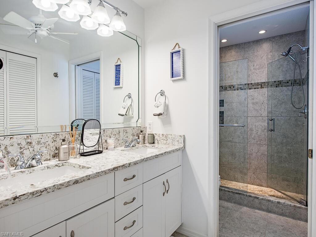 BARRINGTON CLUB - Residential