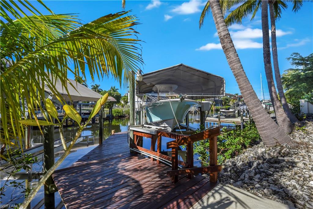 PALM ISLES - Residential