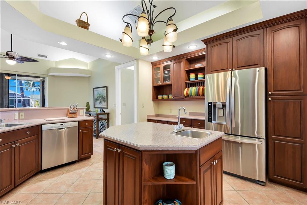 PALM ISLES - Residential