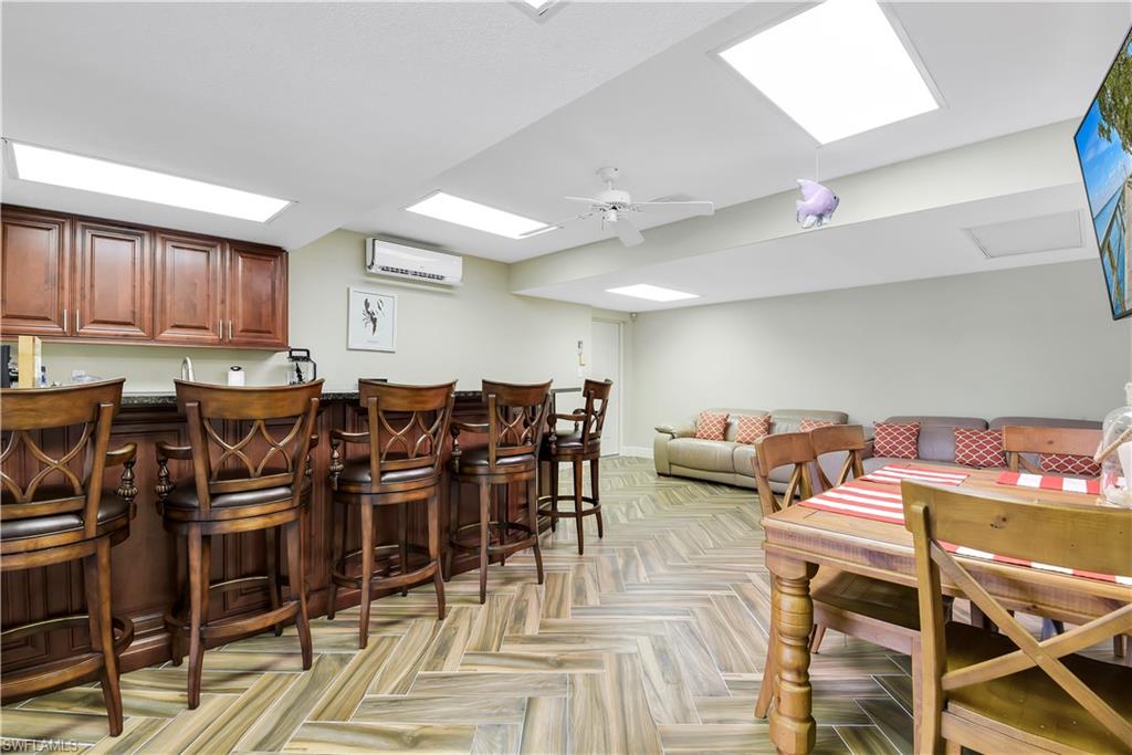 PALM ISLES - Residential