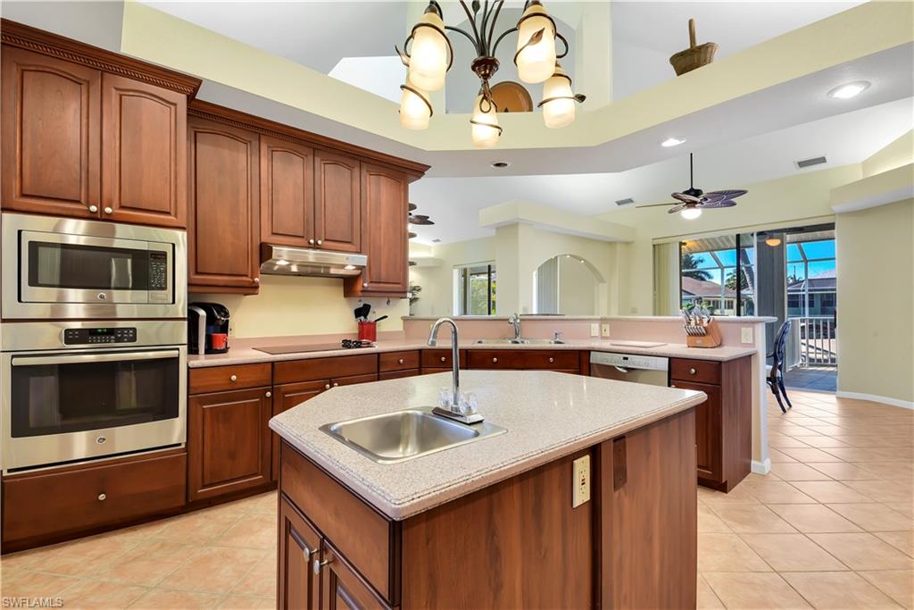 PALM ISLES - Residential