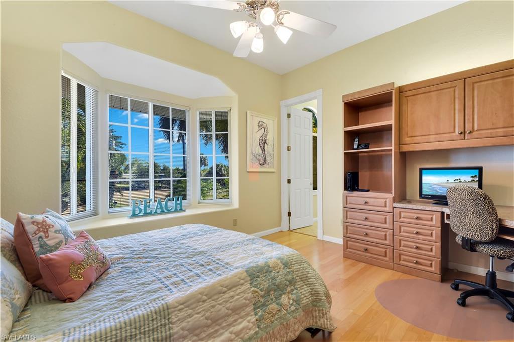 PALM ISLES - Residential