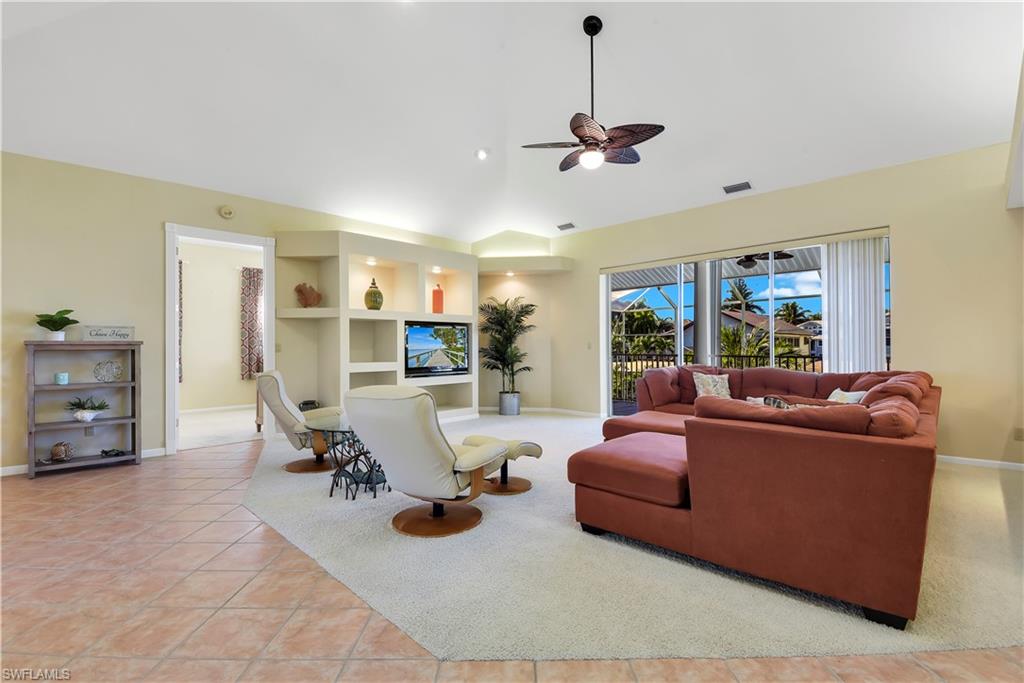 PALM ISLES - Residential