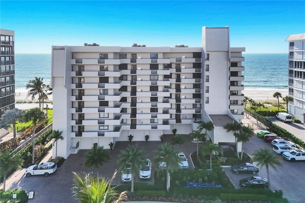 VILLAS OF VANDERBILT BEACH - Residential