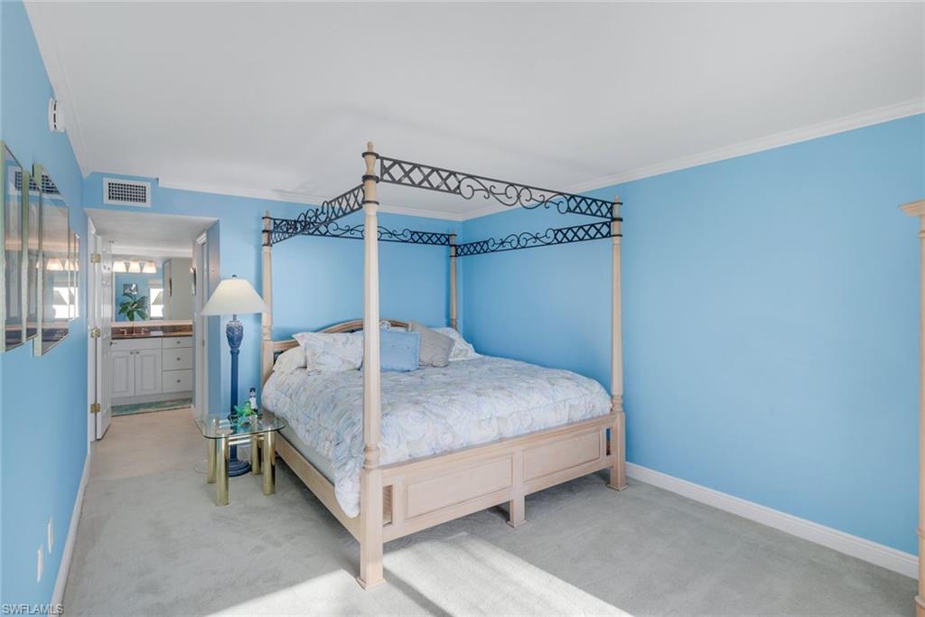 VILLAS OF VANDERBILT BEACH - Residential