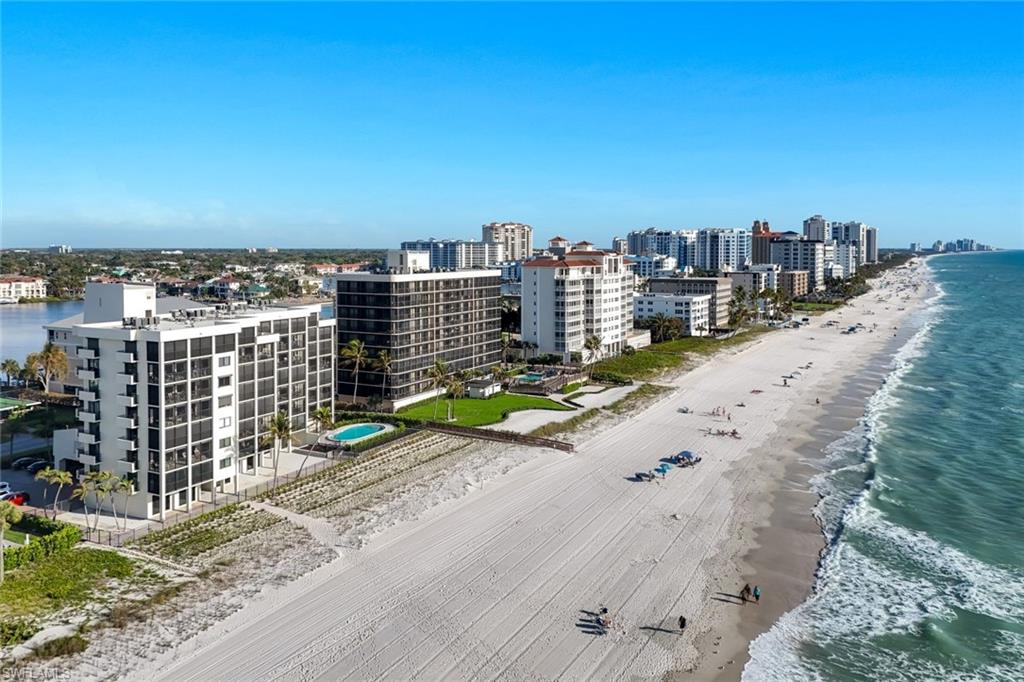 VILLAS OF VANDERBILT BEACH - Residential