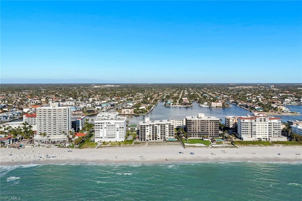 VILLAS OF VANDERBILT BEACH - Residential