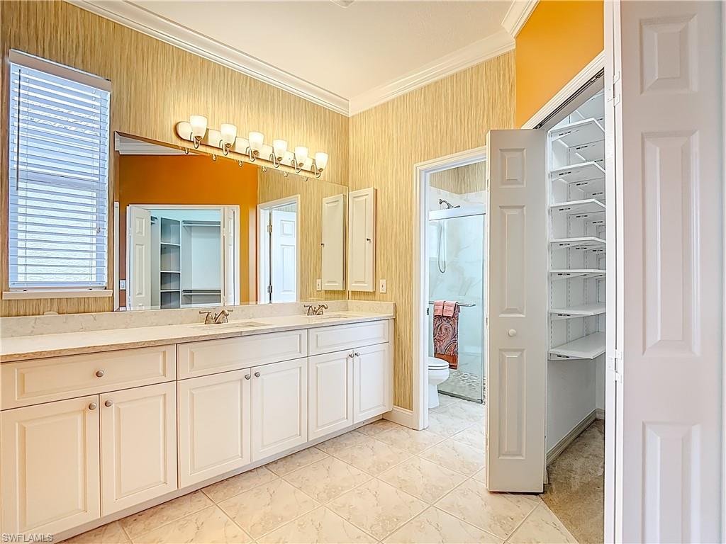 HERONS GLEN - Residential