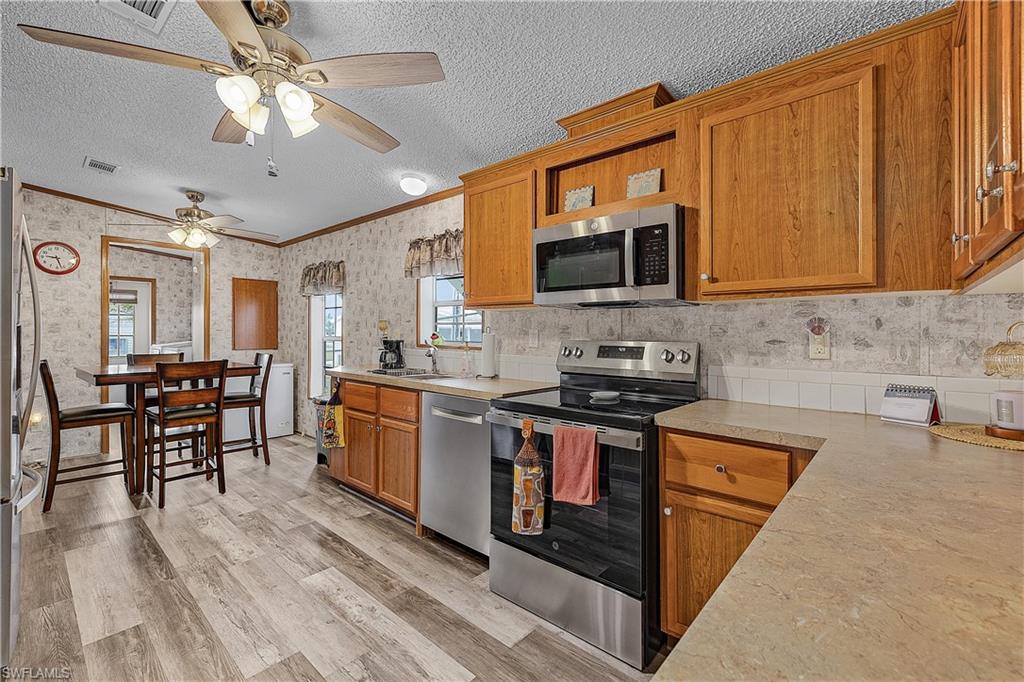 FLAMINGO BAY - Residential