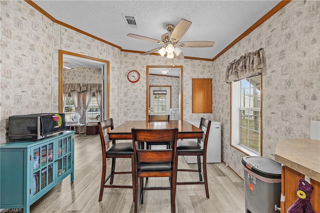 FLAMINGO BAY - Residential