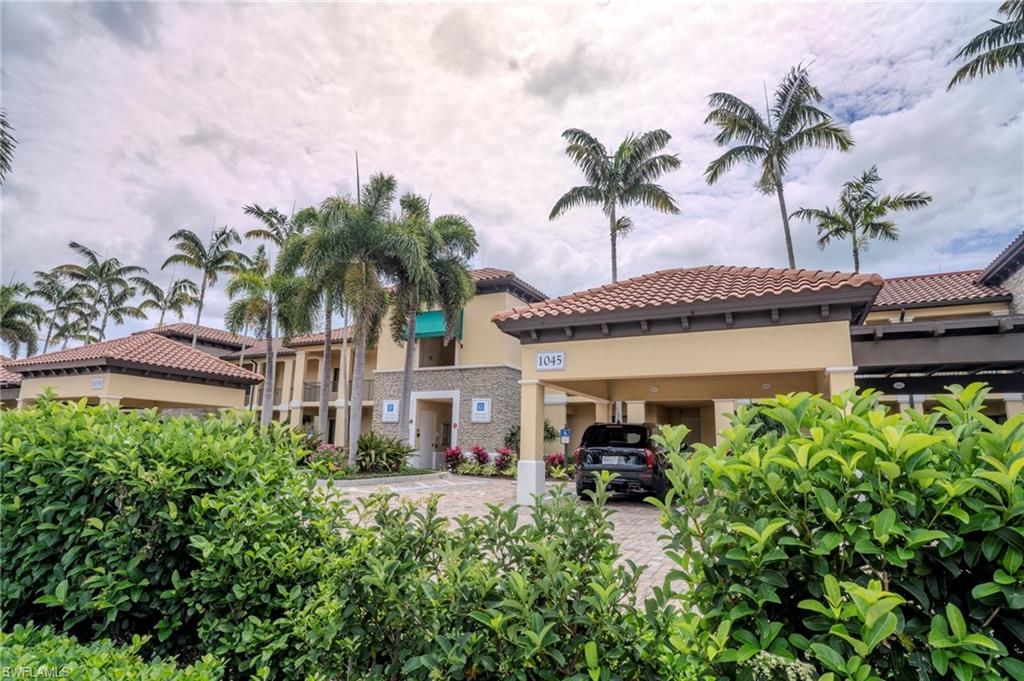 Photo of 1045 Sandpiper ST #G203, NAPLES, FL 34102 (MLS # 226017278)