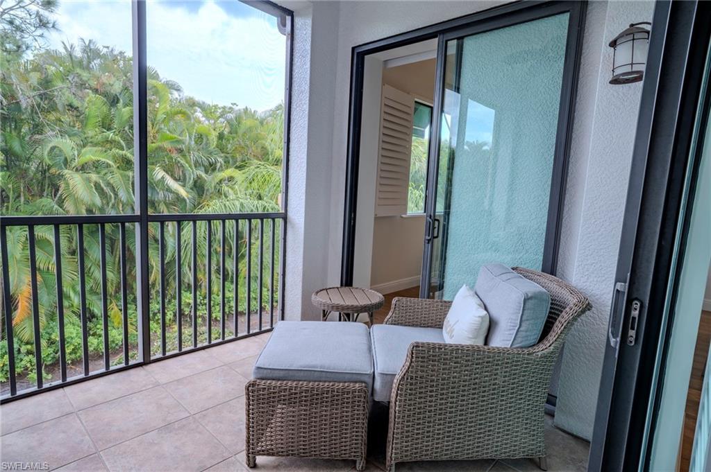 NAPLES BAY RESORT - Residential