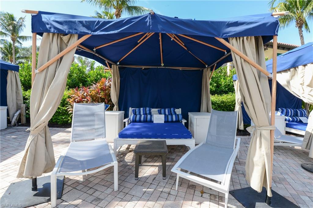 NAPLES BAY RESORT - Residential