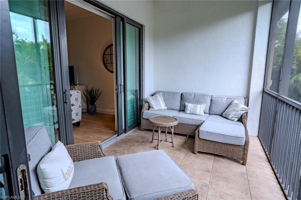 NAPLES BAY RESORT - Residential