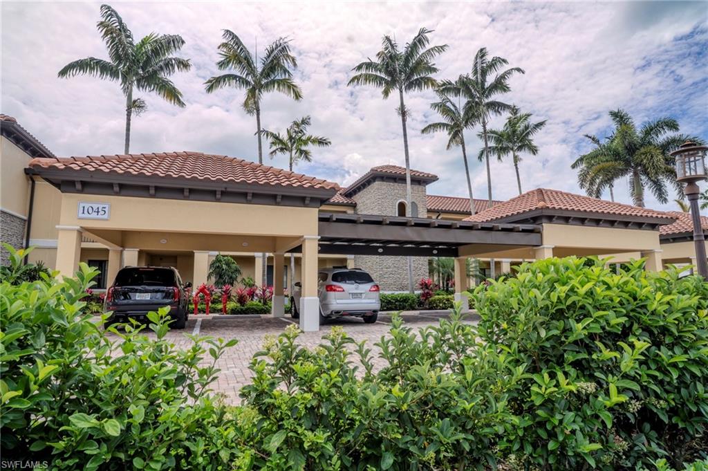 NAPLES BAY RESORT - Residential