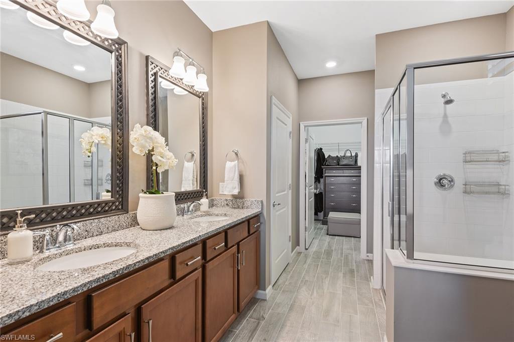 AVALON PARK - Residential