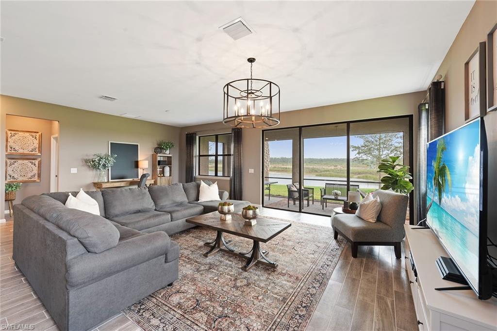 AVALON PARK - Residential