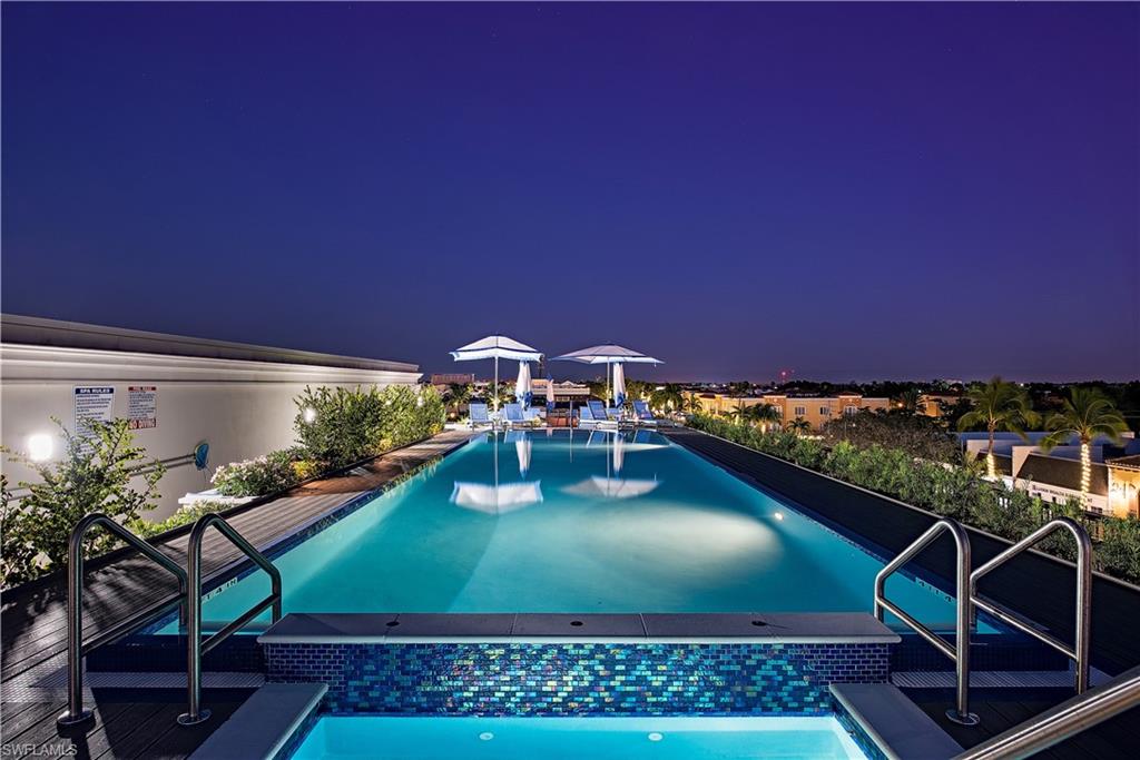 RESIDENCES AT 5TH & 5TH - Residential