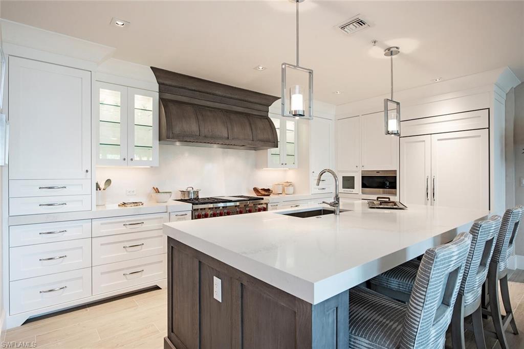 RESIDENCES AT 5TH & 5TH - Residential