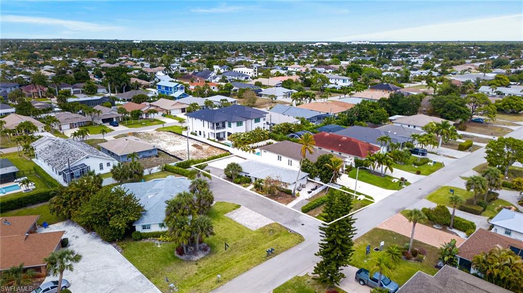 NAPLES PARK - Residential