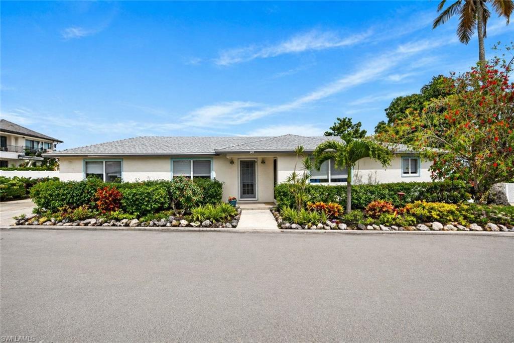 NAPLES PARK - Residential