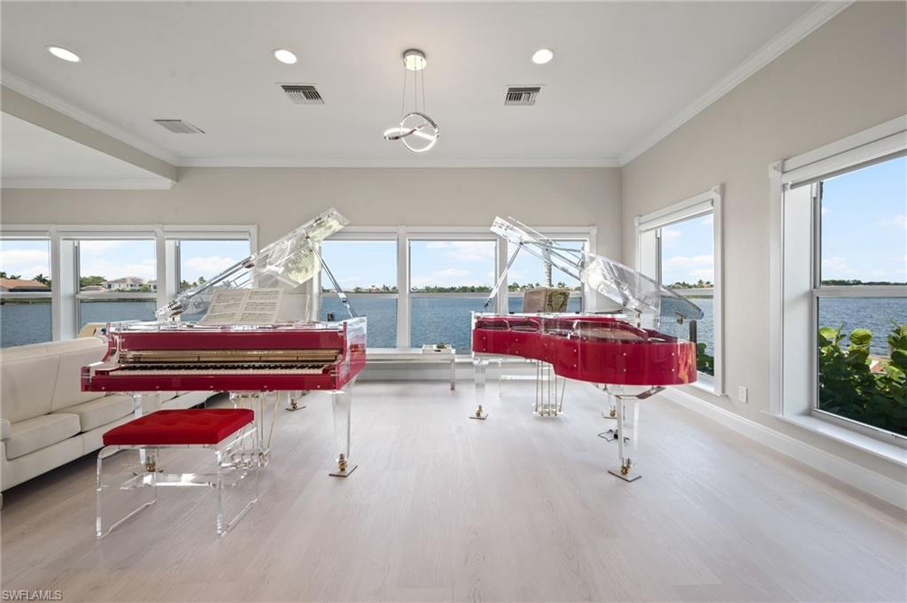 5550 Harborage DR
