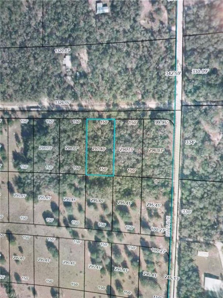Motivated Seller!! Nice vacant lot ready to build your dream home today. Close to State Rd 27. Make an offer today!