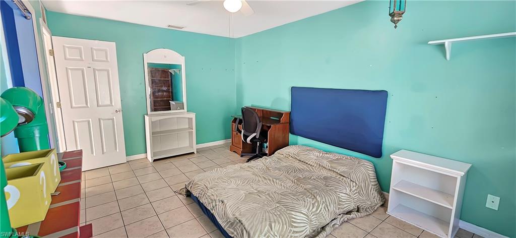 SAN CARLOS PARK - Residential