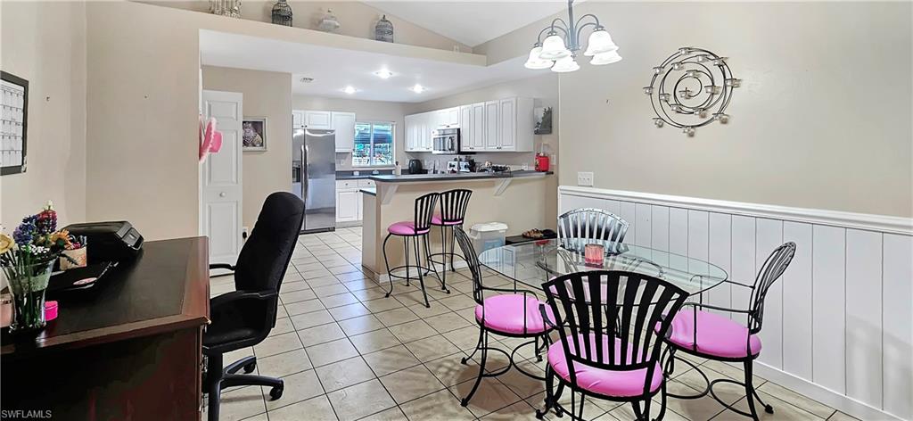 SAN CARLOS PARK - Residential