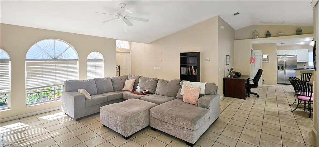 SAN CARLOS PARK - Residential