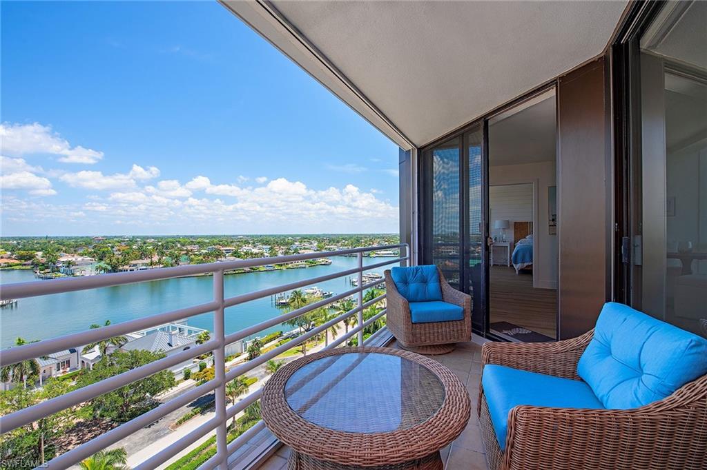 4751 Gulf Shore BLVD N 1204