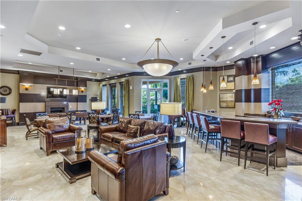 SERANO - Residential