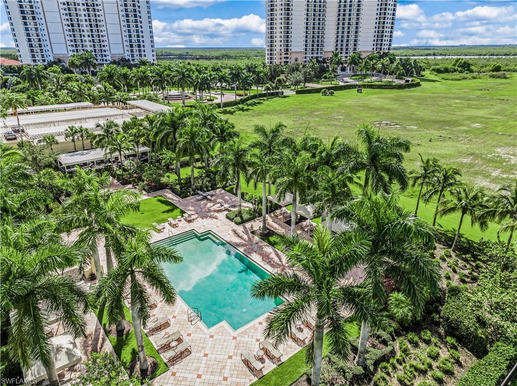 SERANO - Residential