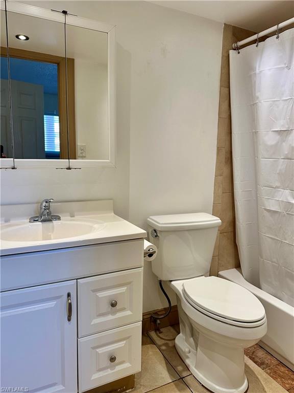 TURTLE LAKE GOLF COLONY - Residential