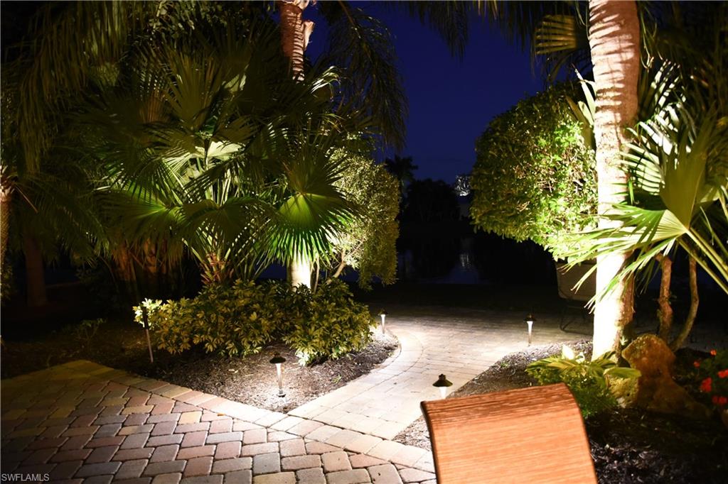 RIVERBEND MOTORCOACH RESORT - Land