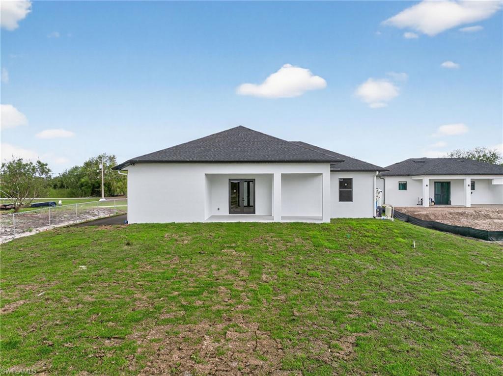 GOLDEN GATE ESTATES - Residential